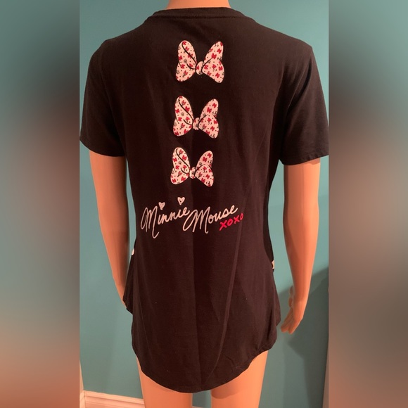 Minnie Mouse T-shirt - Picture 2 of 3